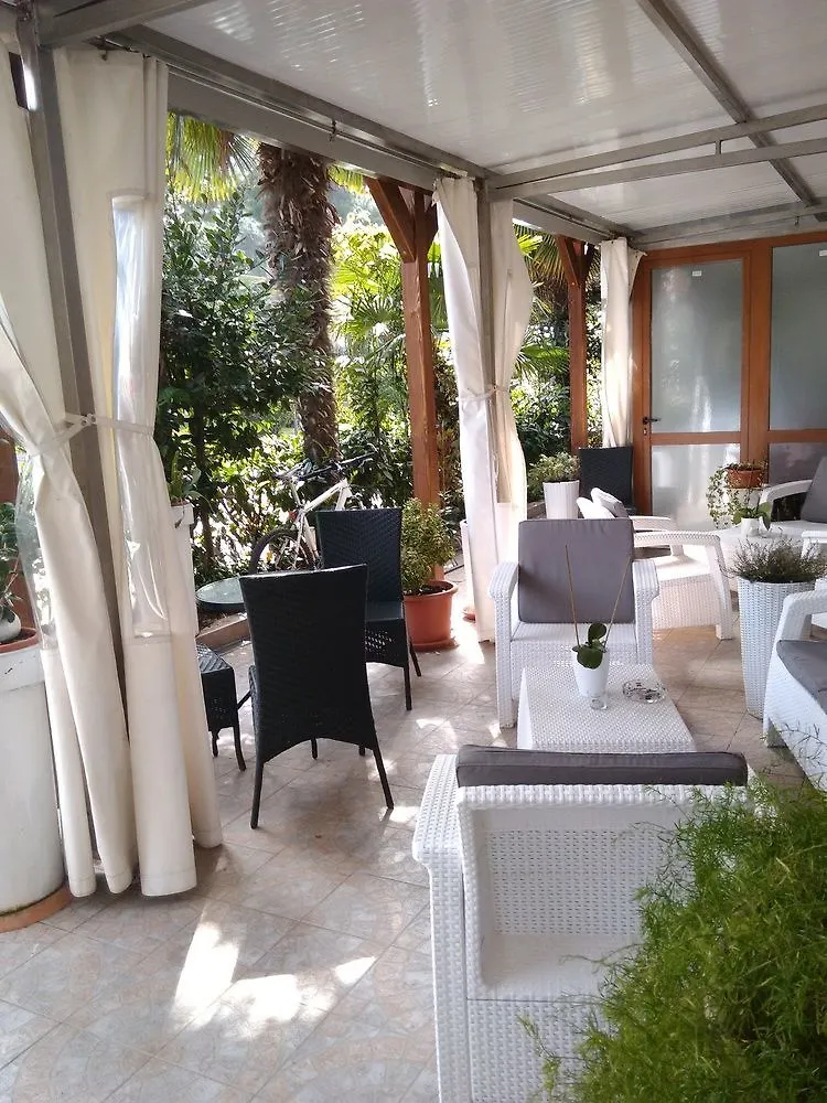 Bed & Breakfast Pansion Comfort Santa Marija Novigrad